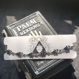 Blackheart Roses Choker